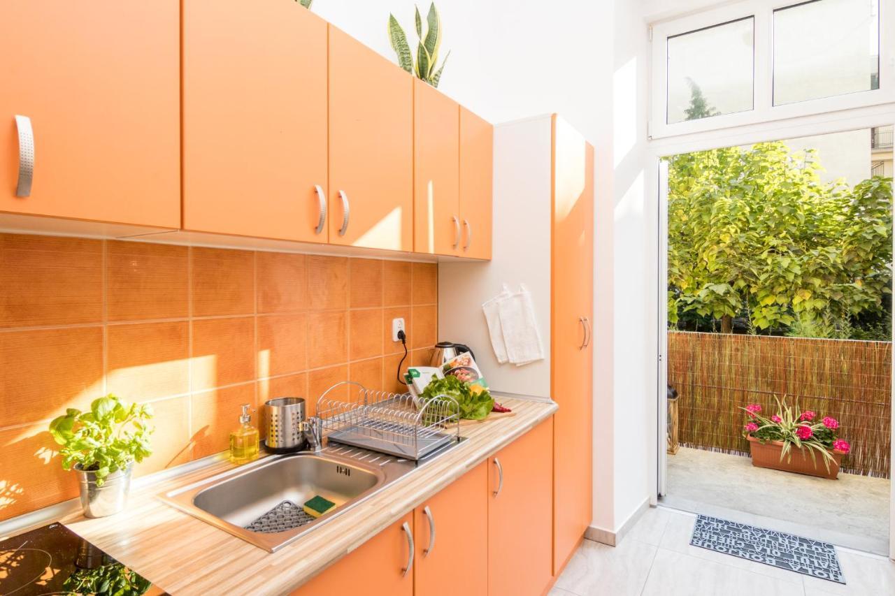 Cracow Best Location Apartment With Garden By Cozyplace คราคูฟ ภายนอก รูปภาพ