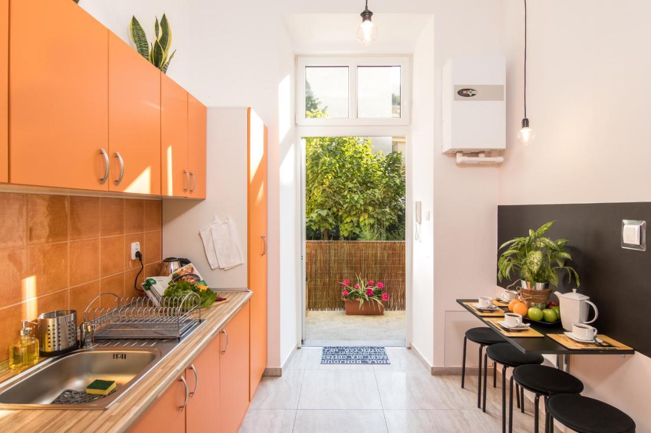 Cracow Best Location Apartment With Garden By Cozyplace คราคูฟ ภายนอก รูปภาพ