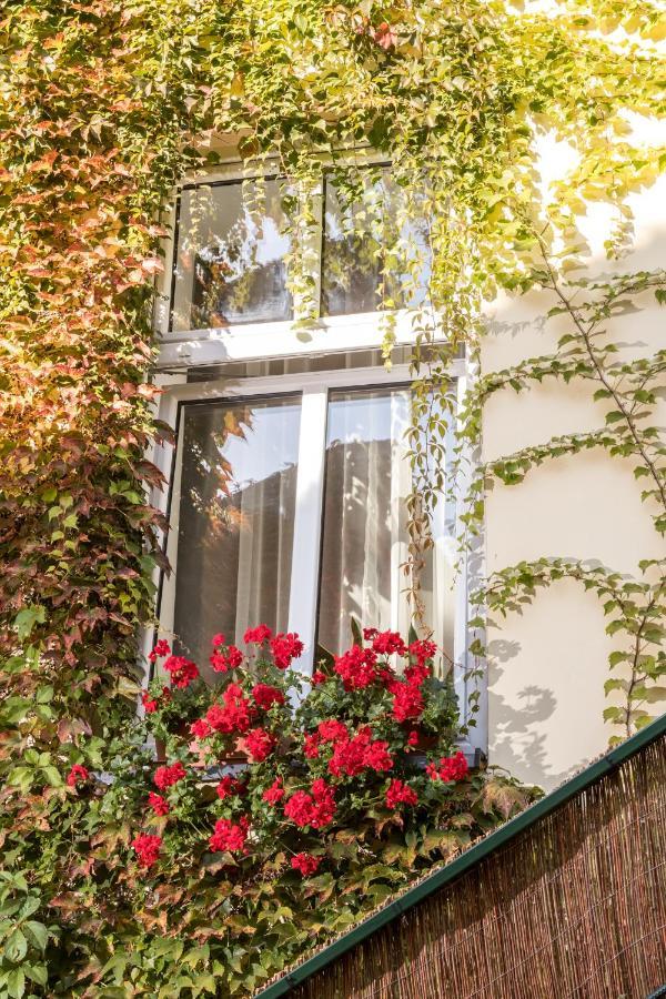 Cracow Best Location Apartment With Garden By Cozyplace คราคูฟ ภายนอก รูปภาพ