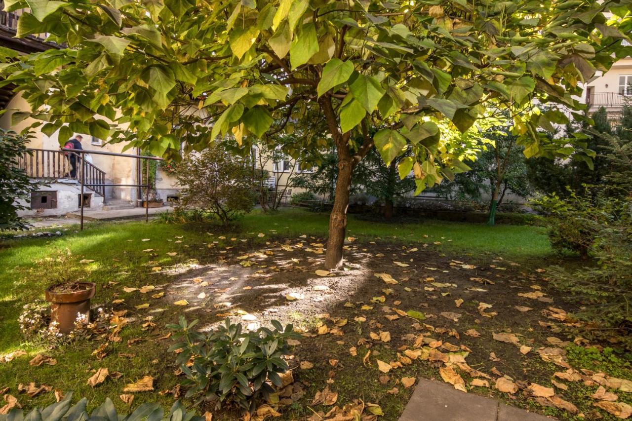 Cracow Best Location Apartment With Garden By Cozyplace คราคูฟ ภายนอก รูปภาพ