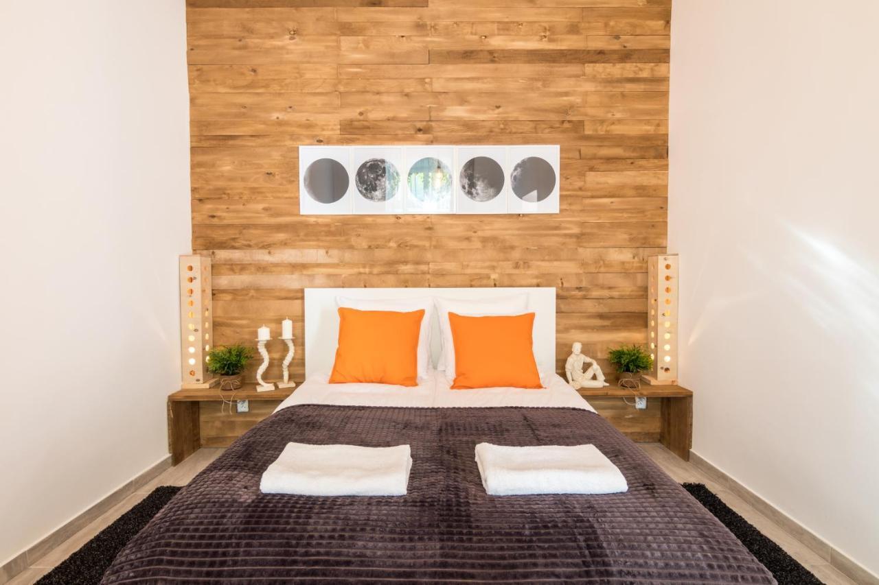 Cracow Best Location Apartment With Garden By Cozyplace คราคูฟ ภายนอก รูปภาพ